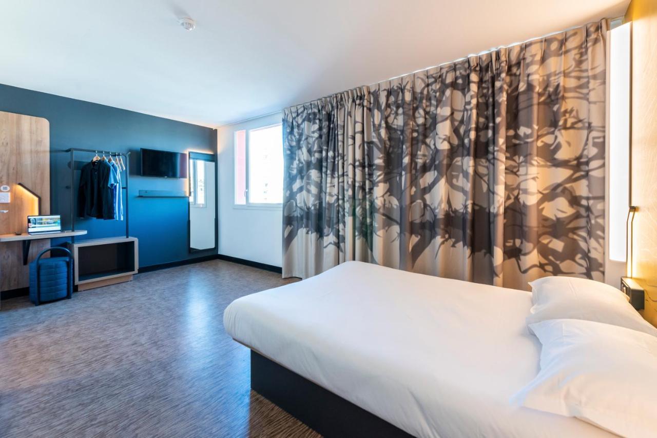 Aeroport Arenas Hotel 3*